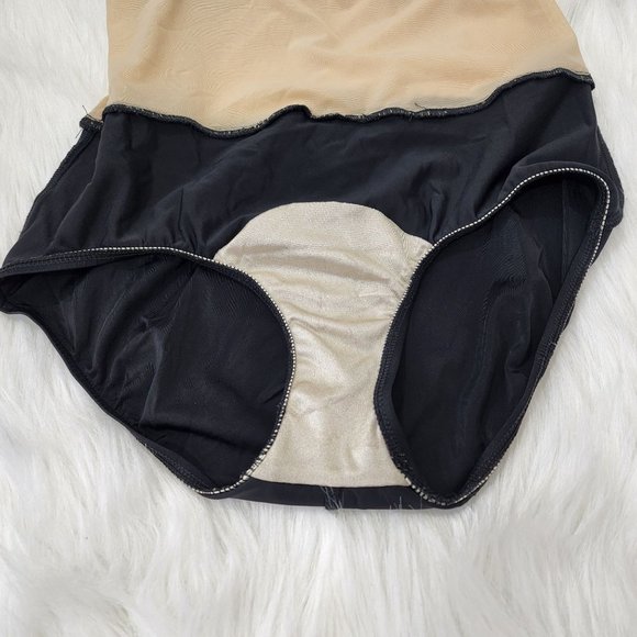 Maxine of Hollywood Vintage one piece crisscross back Swim dress - Picture 11 of 11